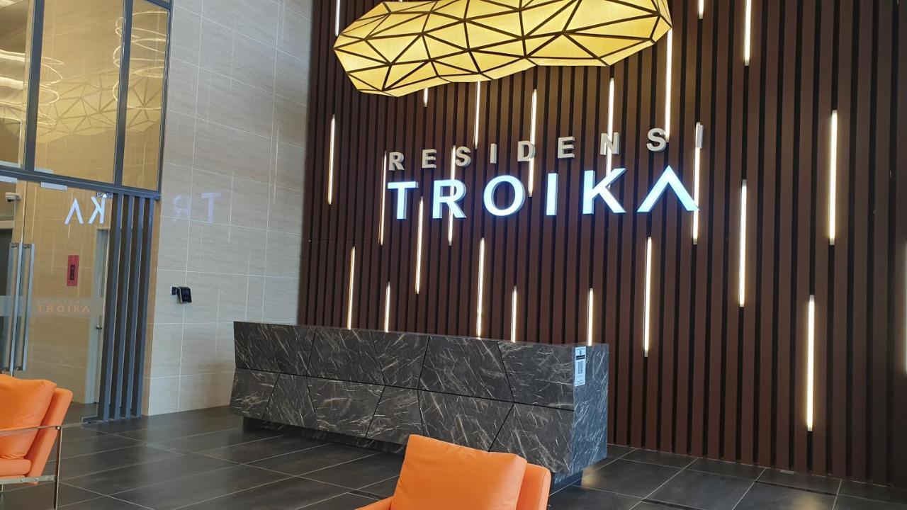 Prestige Troika Luxury Stay Kota Bharu Bagian luar foto