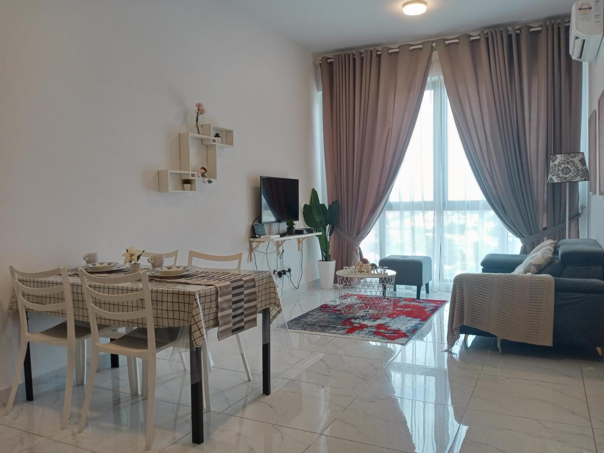 Prestige Troika Luxury Stay Kota Bharu Ruang foto